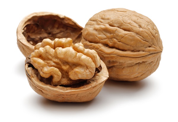Walnuts are a plant-based source of omega-3 fatty acids, for clients who don’t eat fish