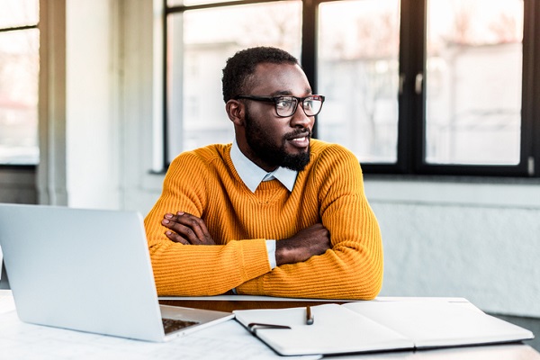 Those with an entrepreneurial spirit may prefer running an independent business